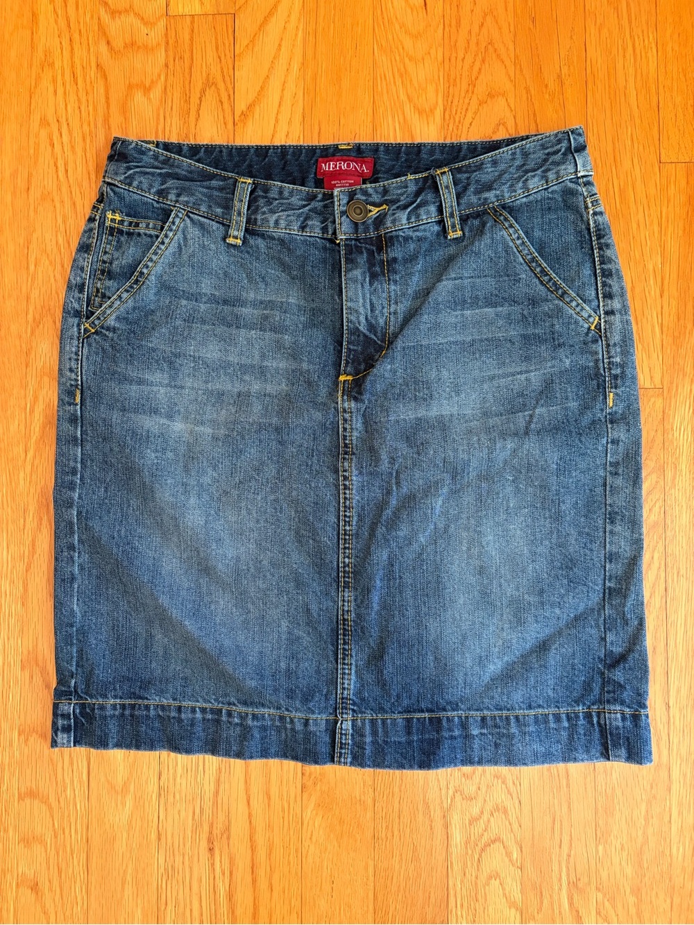 merona blue denim pencil skirt